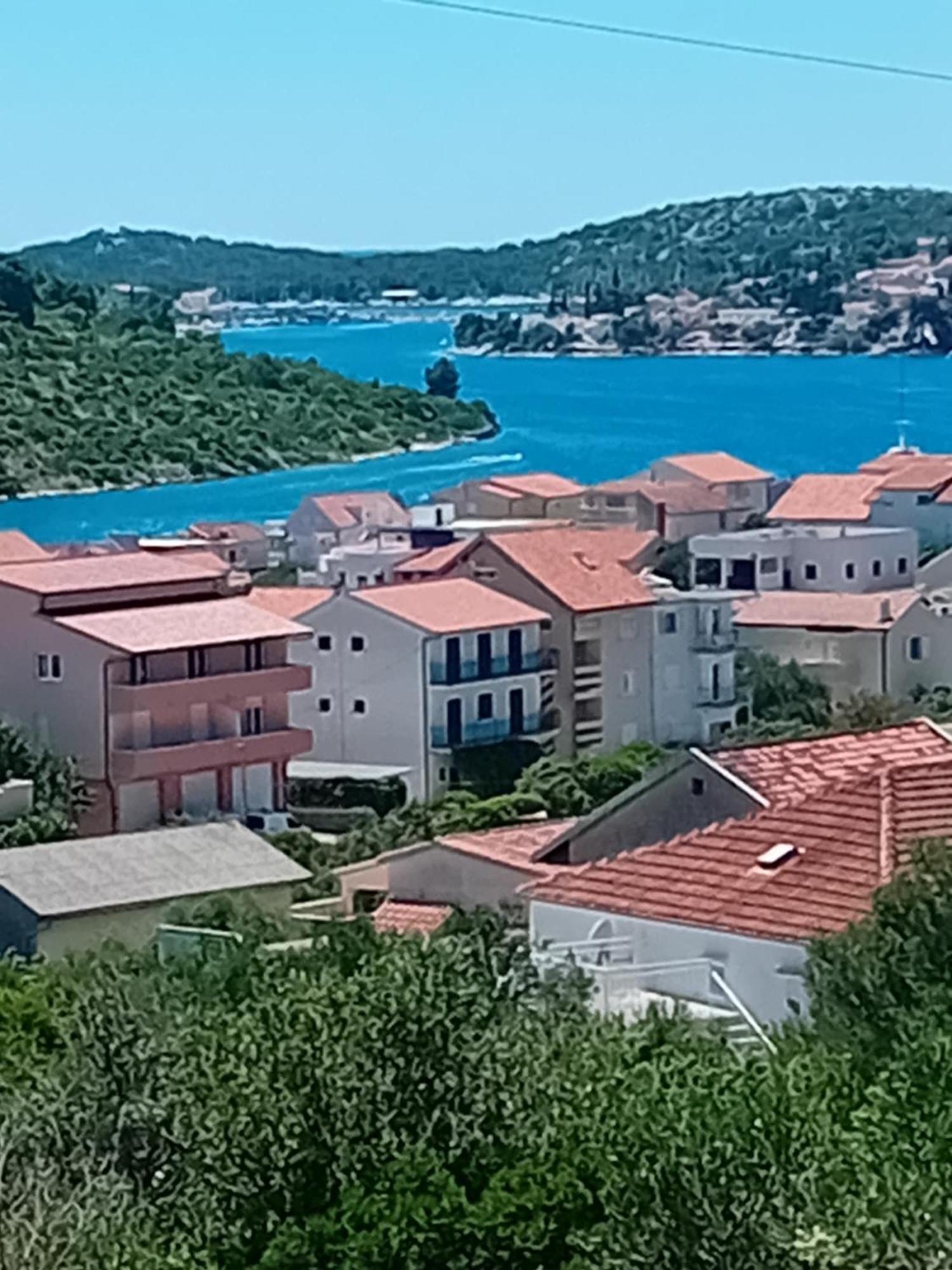 Apartments Zora Rogoznica  Eksteriør bilde