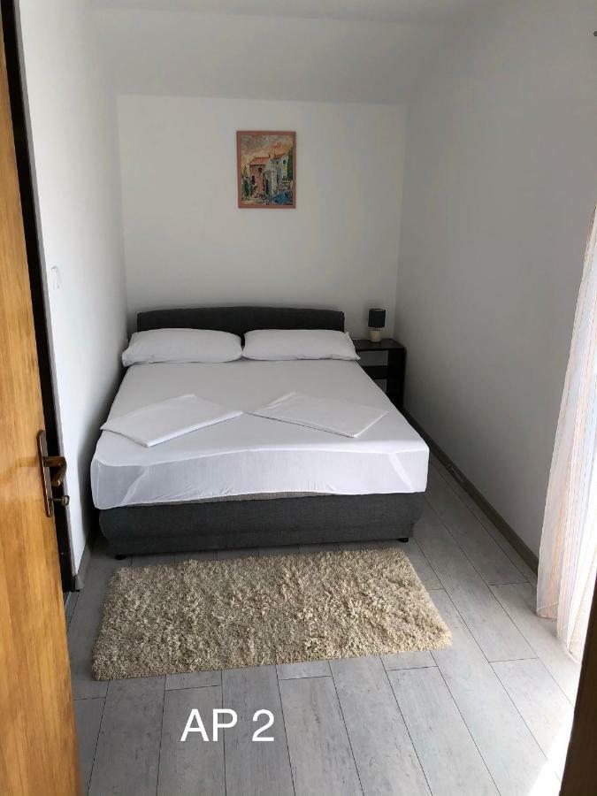 Apartments Zora Rogoznica  Eksteriør bilde